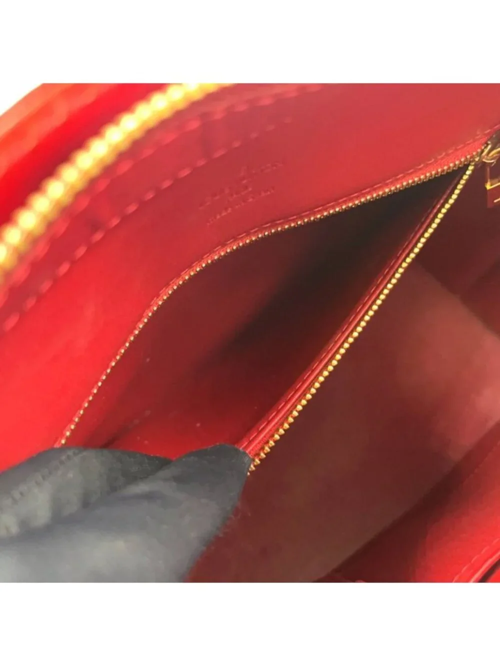 Louis Vuitton Houston Monogram Vernis Pomme D'amour Enamel Leather Red Tote Gold - Picture 14 of 14